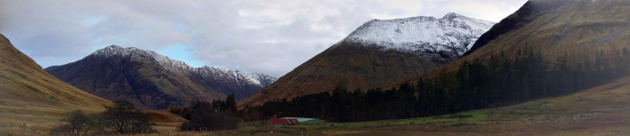 Panorama of the mountains around Glencoe Mountain Cottages